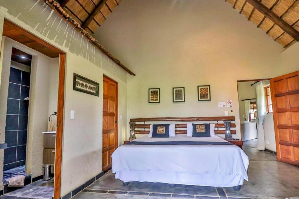 Luxury Kruger Escape Villa มาร์ลอทพาร์ค ภายนอก รูปภาพ