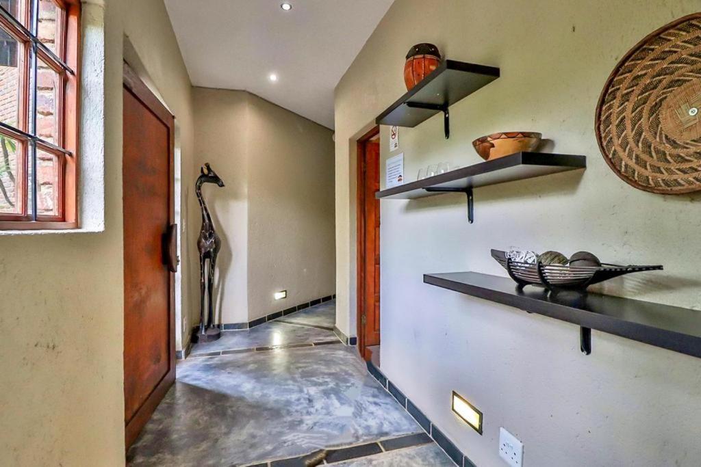 Luxury Kruger Escape Villa มาร์ลอทพาร์ค ภายนอก รูปภาพ